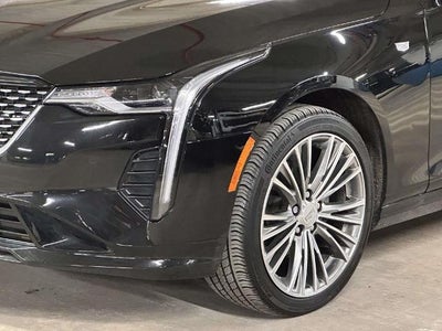 2023 Cadillac CT4 Premium Luxury