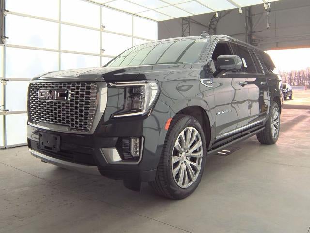 2022 GMC Yukon Denali AWD's photo