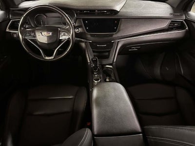 2024 Cadillac XT6 Luxury