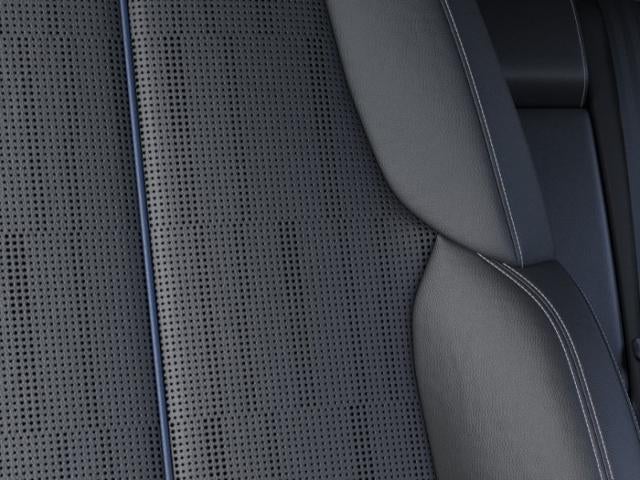 2027 Cadillac LYRIQ Luxury - Photo 21