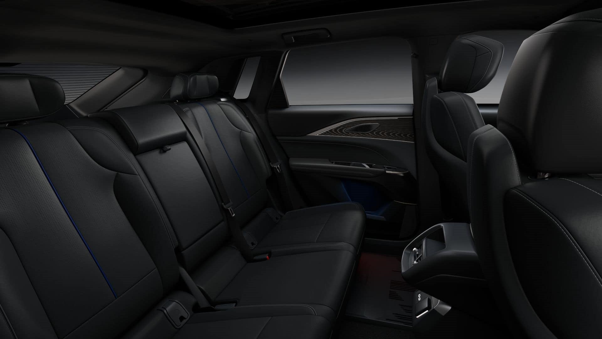 2025 Cadillac LYRIQ Luxury 2