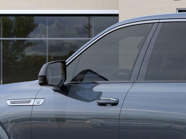 2025 Cadillac ESCALADE IQ Luxury 2