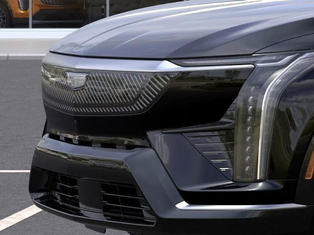 2025 Cadillac OPTIQ Luxury 2