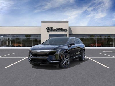 2025 Cadillac OPTIQ Luxury 2