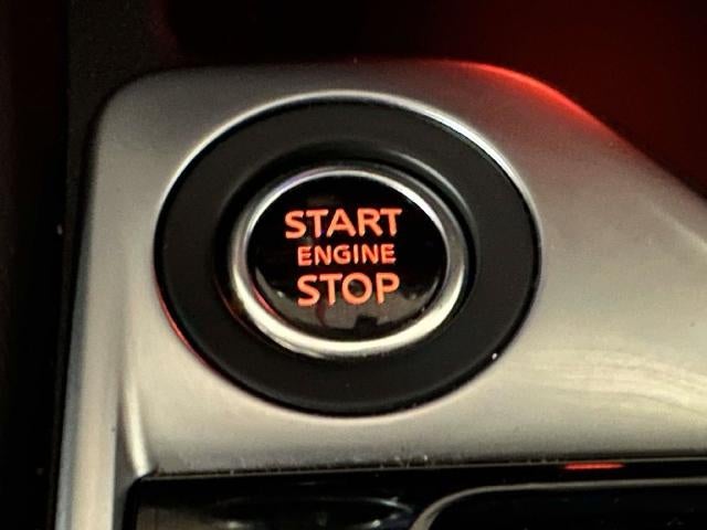 2024 Nissan Sentra SR Xtronic CVT