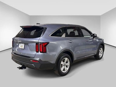 2022 Kia Sorento LX