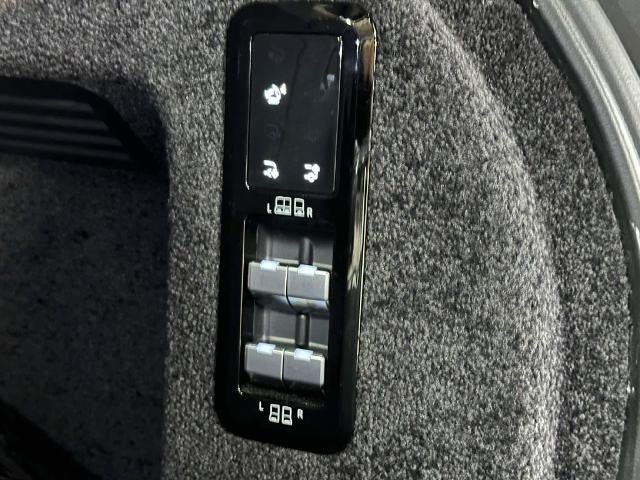 2023 Land Rover Range Rover Autobiography 7 Seat