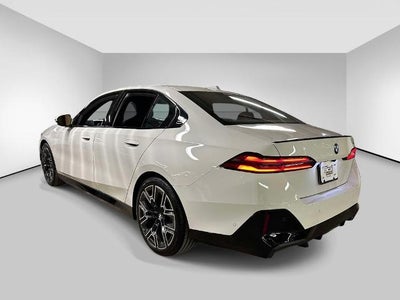 2024 BMW 530i 530i