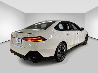 2024 BMW 530i 530i