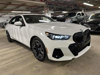 2024 BMW 530i 530i