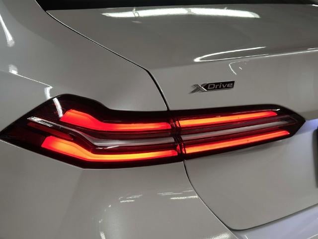 2026 BMW 5 Series 530i xDrive
