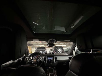 2015 Porsche Macan Turbo