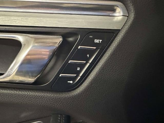 2015 Porsche Macan Turbo