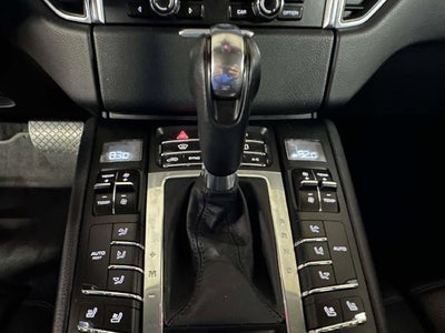 2015 Porsche Macan Turbo