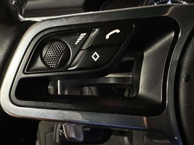 2015 Porsche Macan Turbo